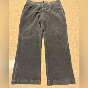 Roundtree and yorke grey corduroy pants